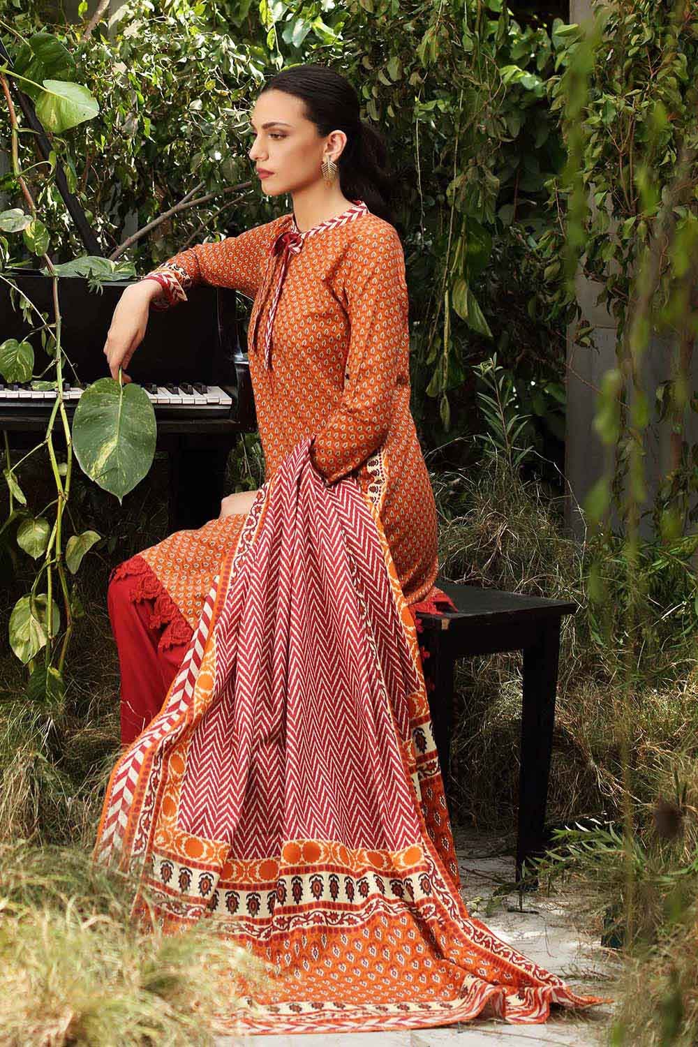 Gul Ahmed Winter Collection`22 AY#12036-A