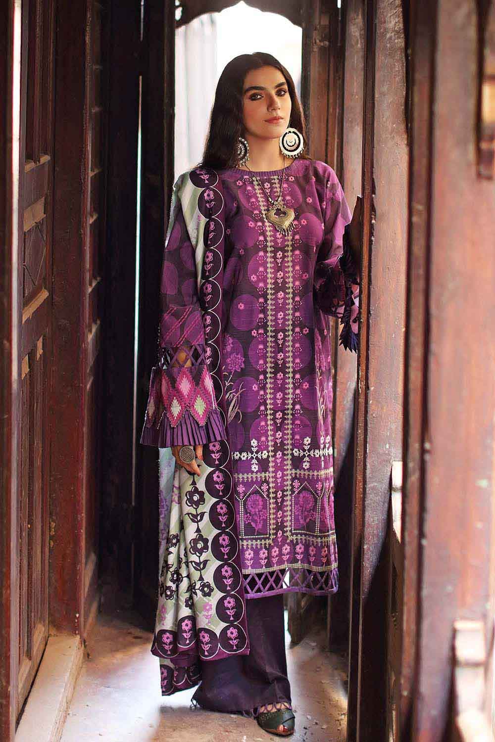 Gul Ahmed Winter Collection`22 PVS#12002-A