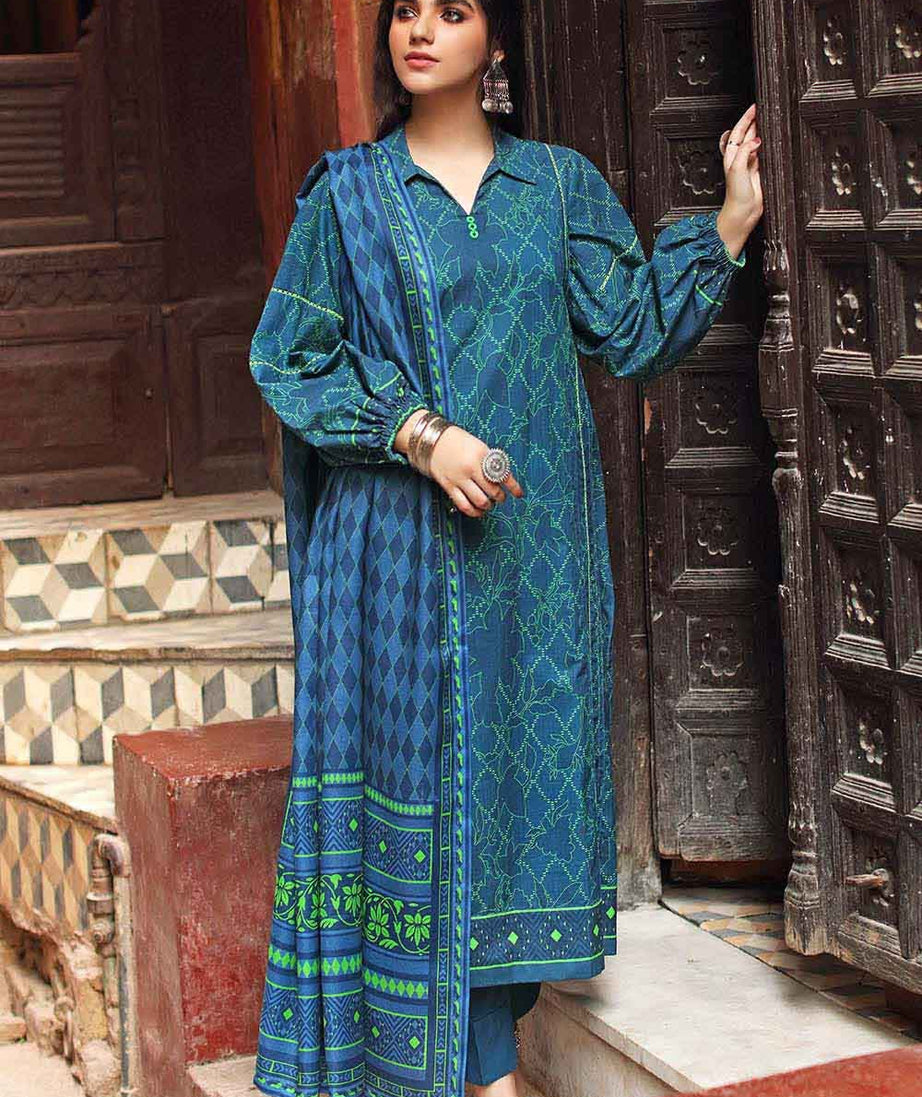 Gul Ahmed Winter Collection`22 PVS#12005-B