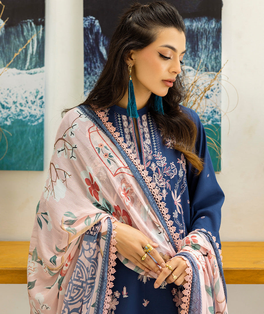 Zainab Chottani Tahra Lawn`25 D#14