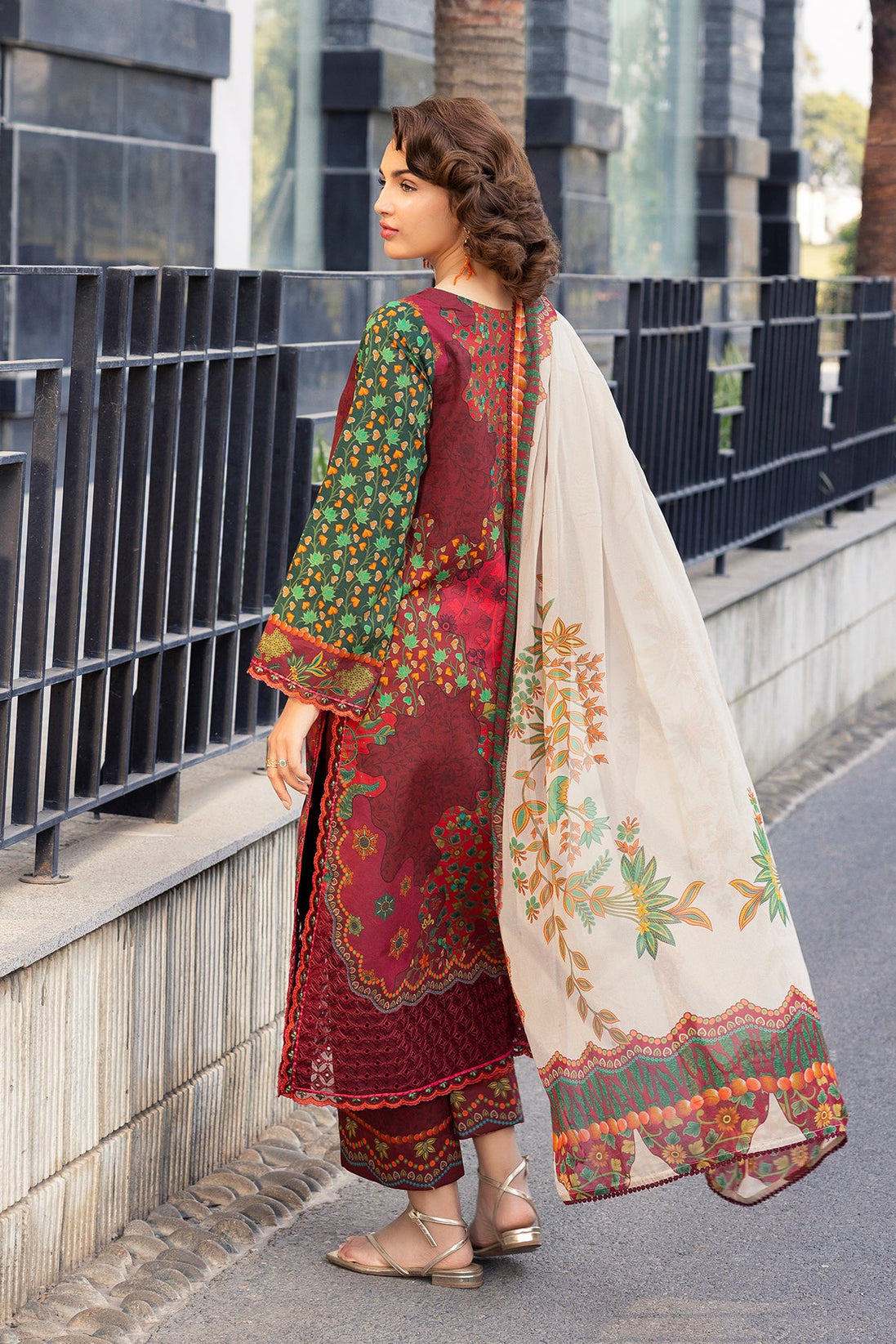 BR Charizma Aniq Lawn`26 AN6#06