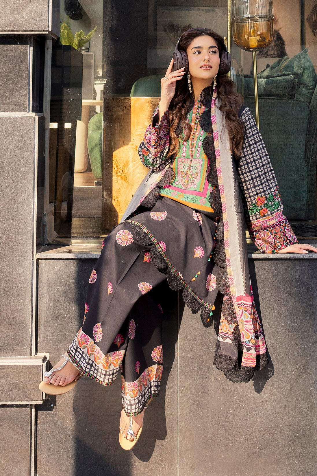 BR Charizma Aniq Lawn`26 AN6#04