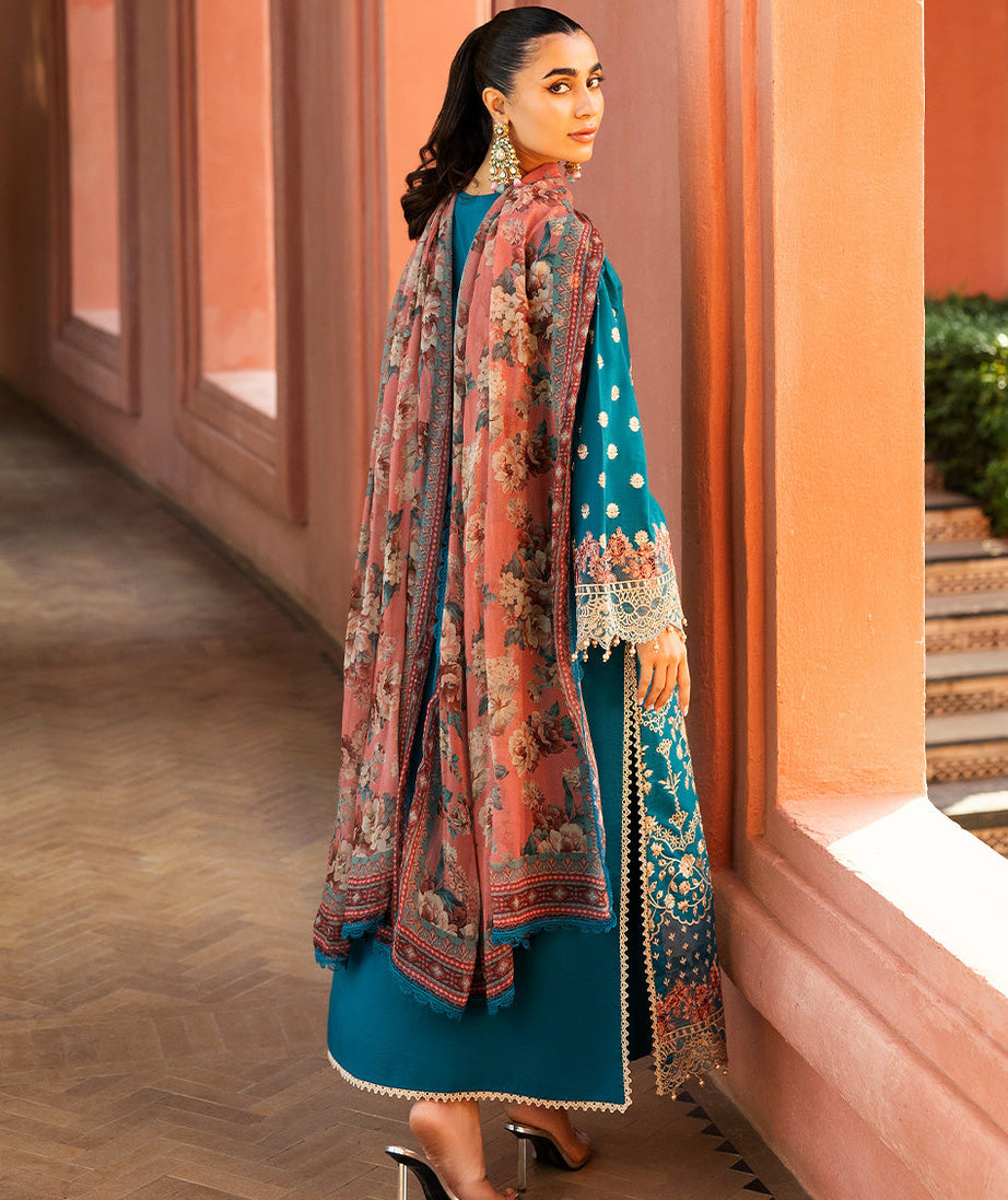 Zainab Chottani Chikankari`25 D#2-A