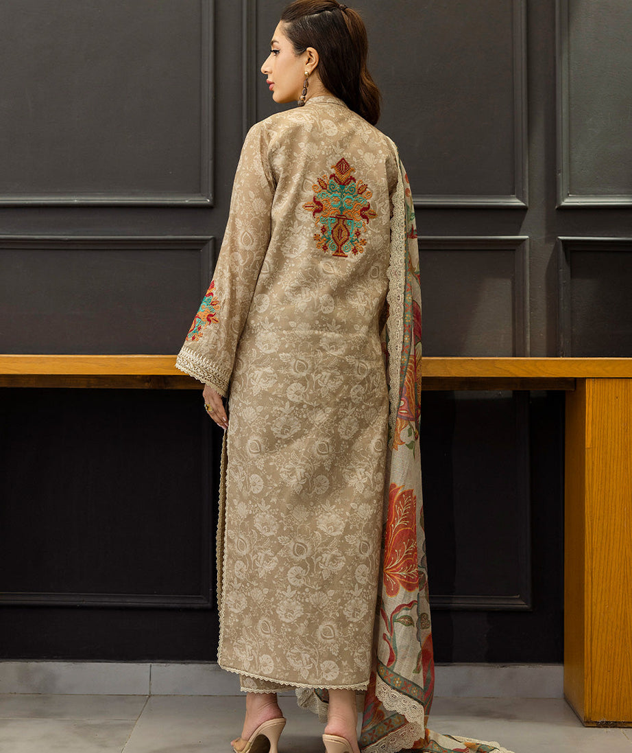 Zainab Chottani Tahra Lawn`25 D#03