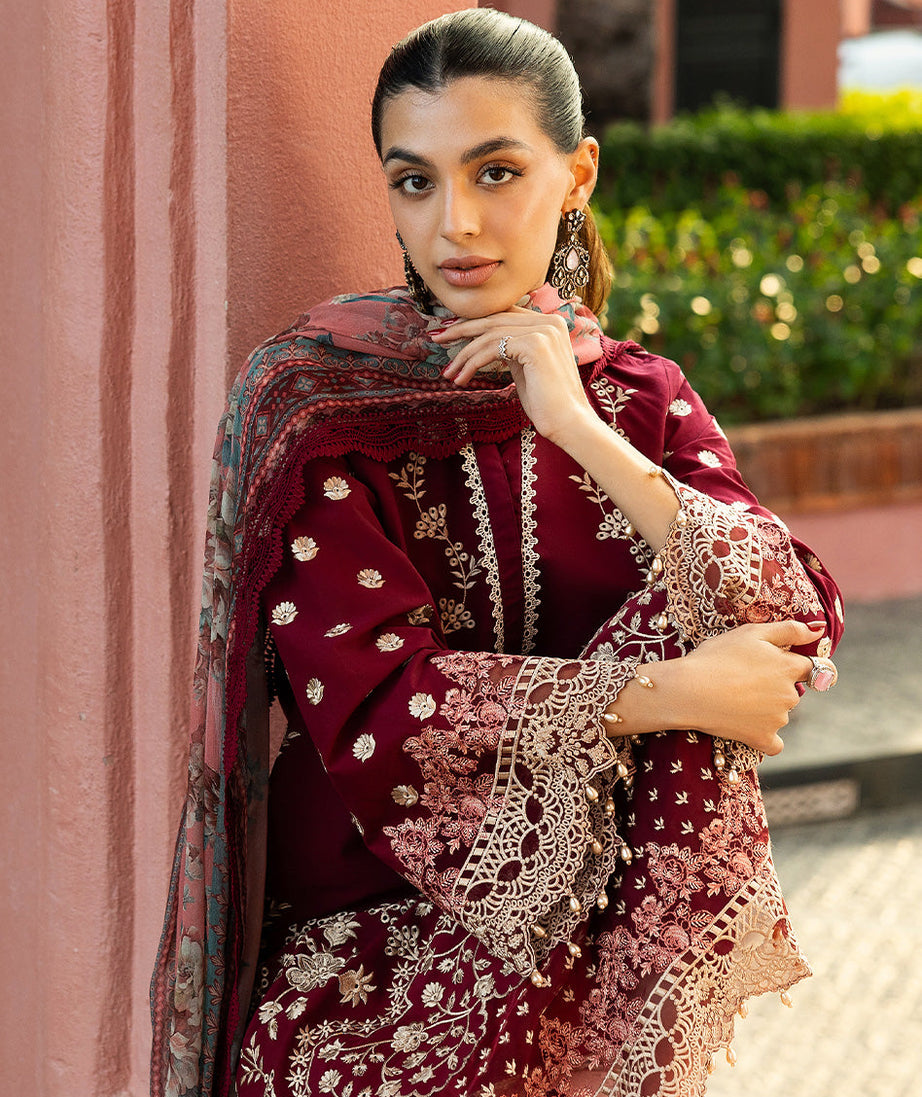 Zainab Chottani Chikankari`25 D#2-B