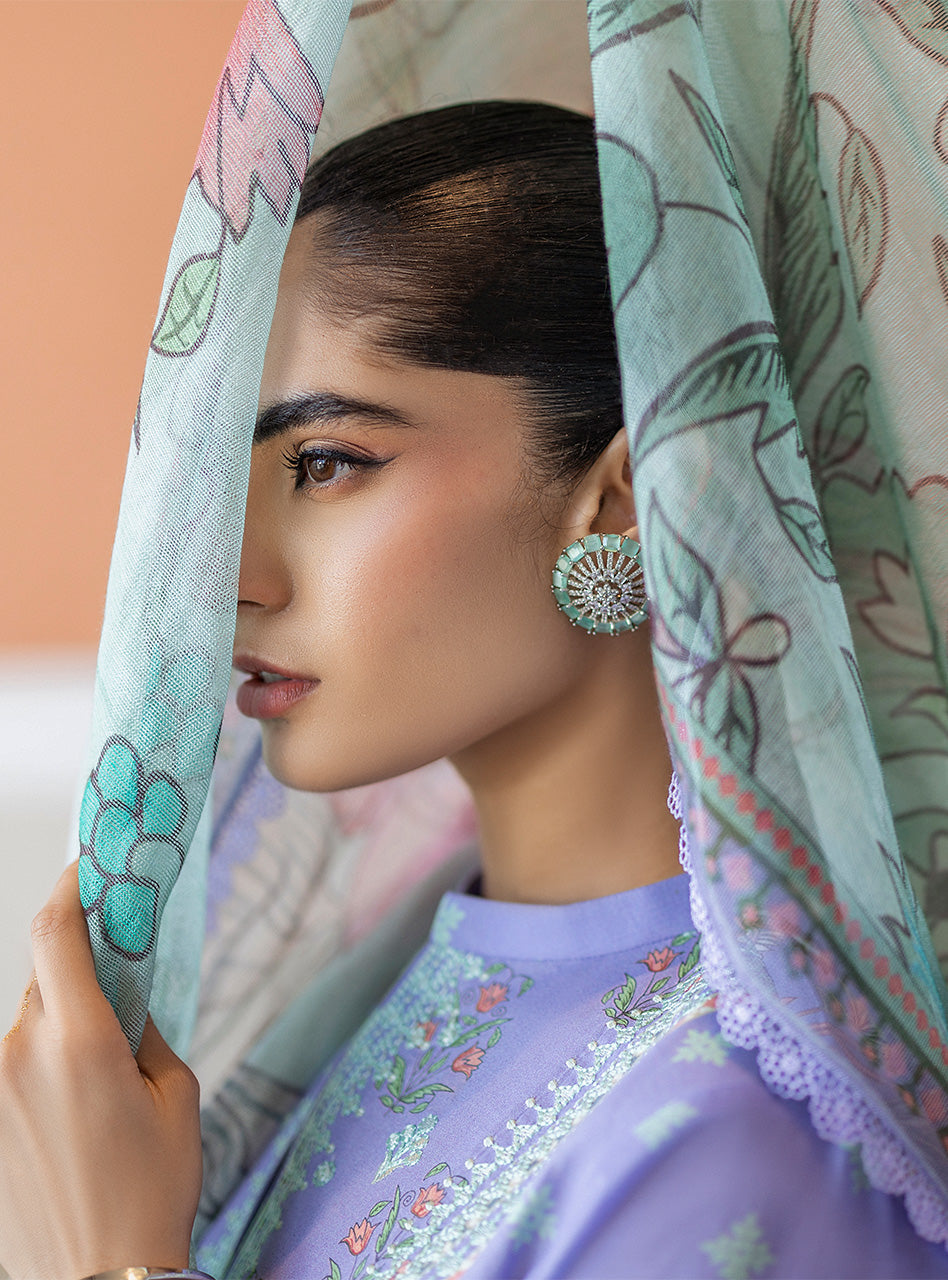 Zainab Chottani Tahra Lawn`25 D#15