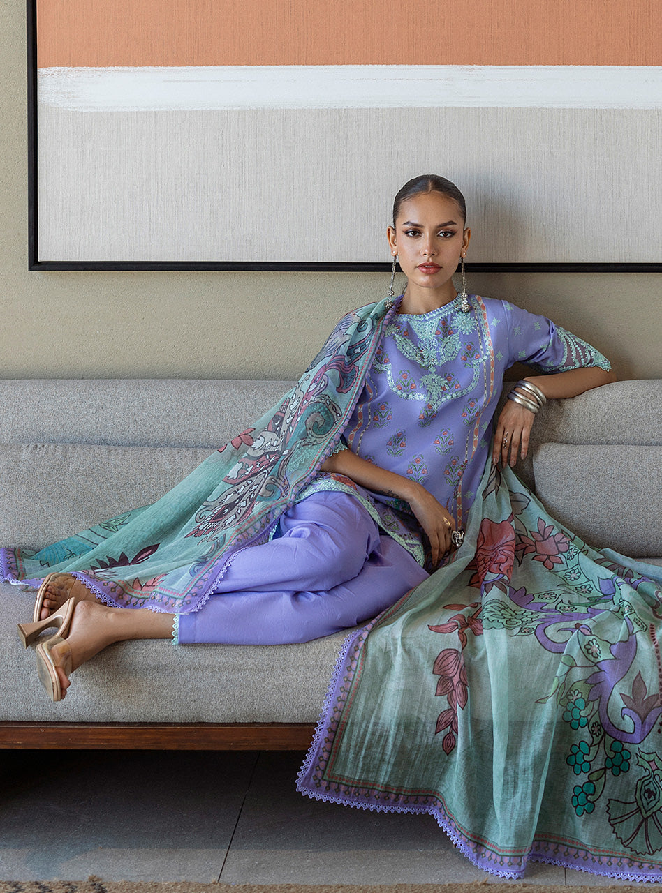 Zainab Chottani Tahra Lawn`25 D#15