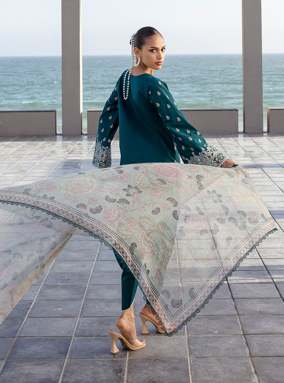 Zainab Chottani Tahra Lawn`25 D#08