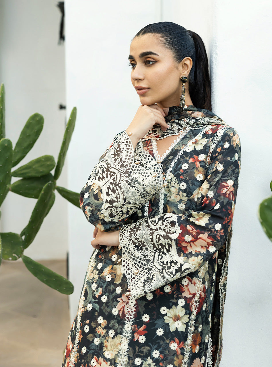 Zainab Chottani Chikankari`25 D#10-A