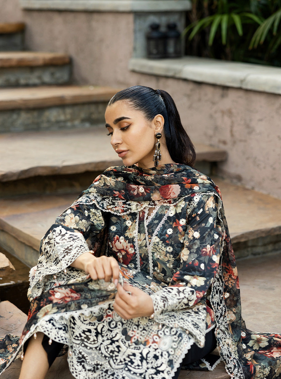 Zainab Chottani Chikankari`25 D#10-A