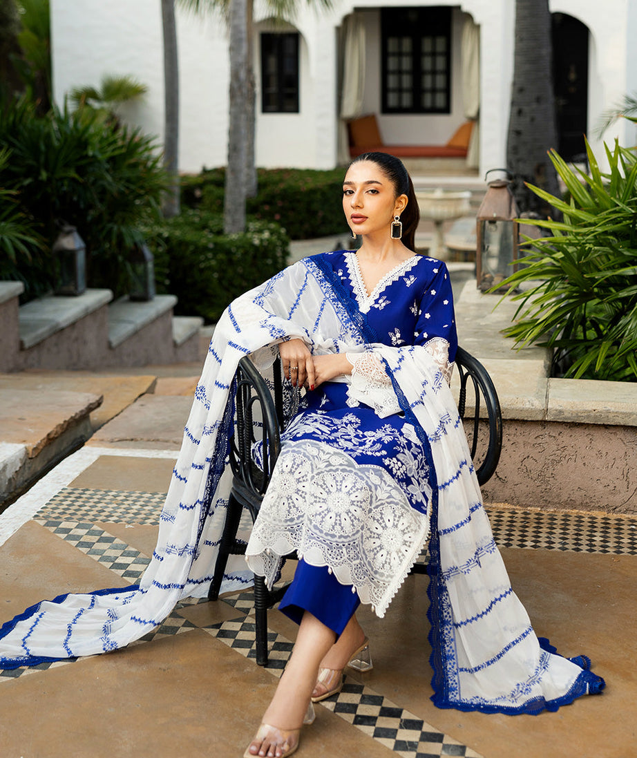 Zainab Chottani Chikankari`25 D#11-B