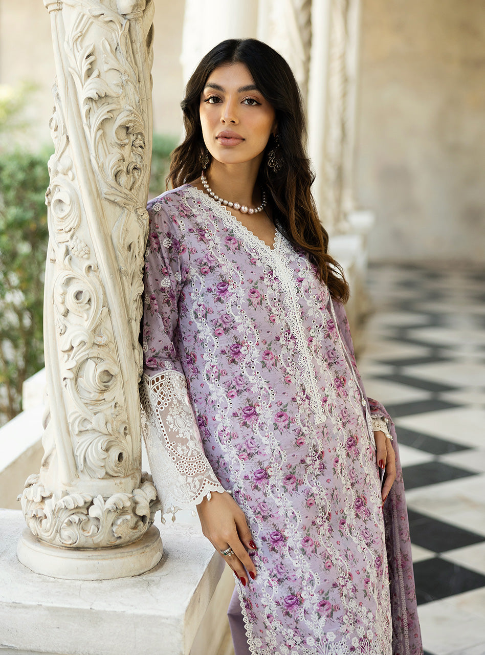 Zainab Chottani Chikankari`25 D#9-B