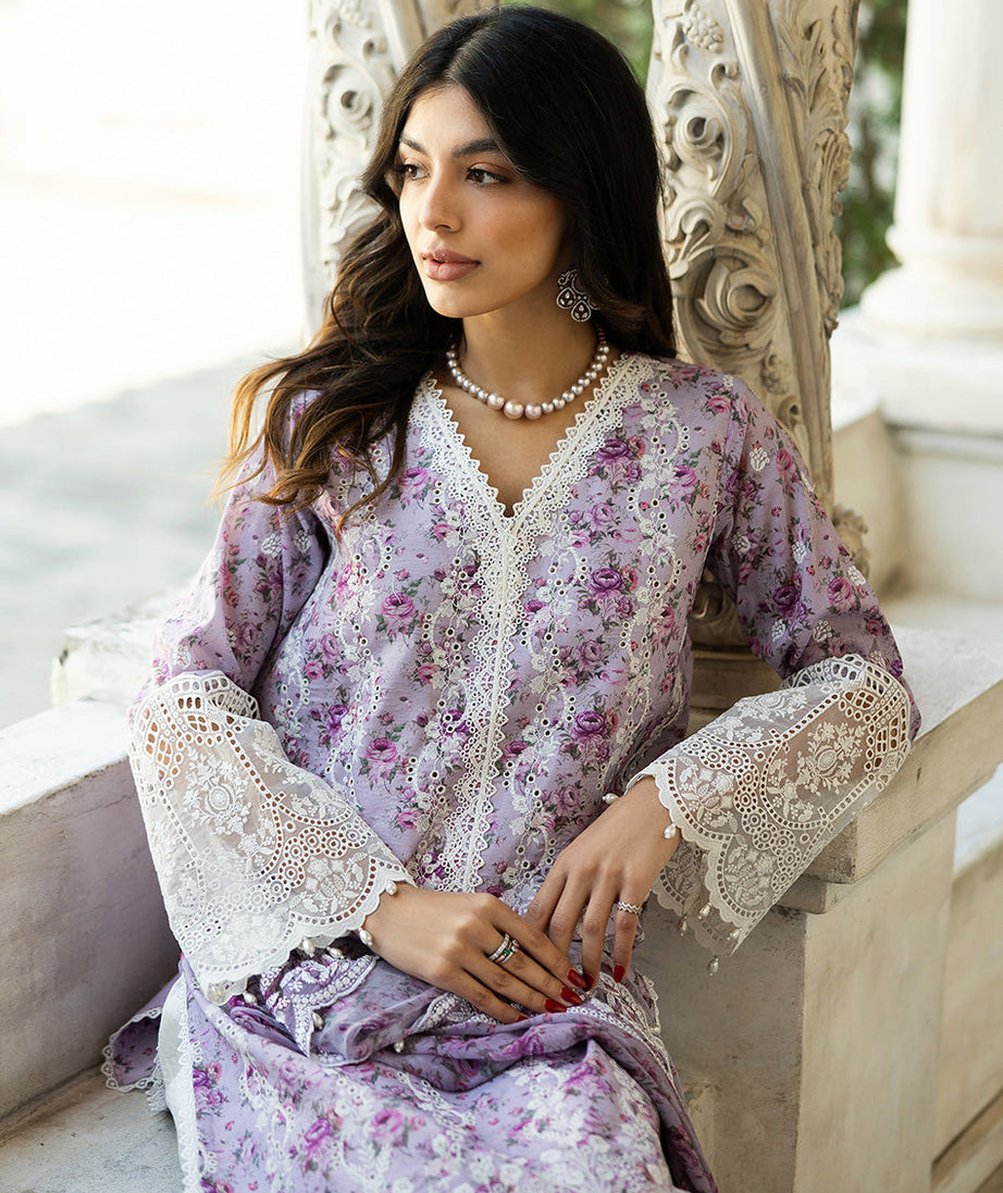 Zainab Chottani Chikankari`25 D#9-B