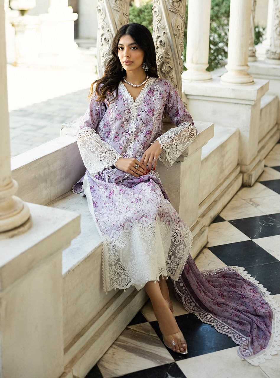 Zainab Chottani Chikankari`25 D#9-B