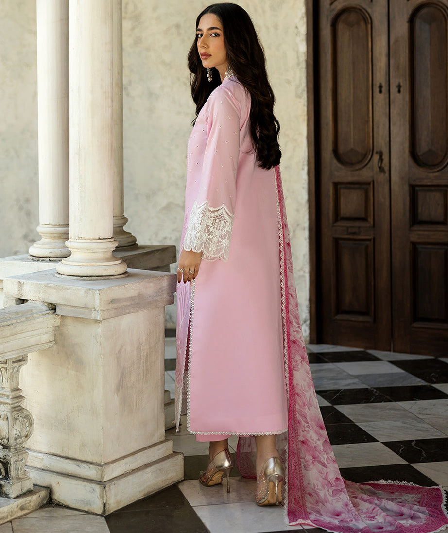 Zainab Chottani Chikankari`25 D#7-A