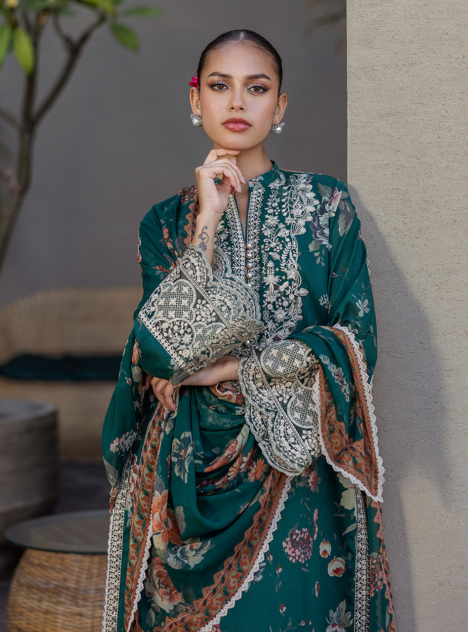Zainab Chottani Tahra Lawn`25 D#01