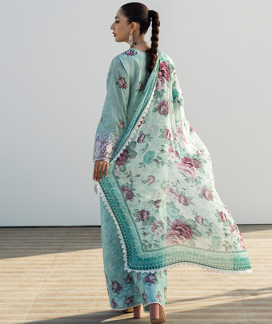 Zainab Chottani Tahra Lawn`25 D#02