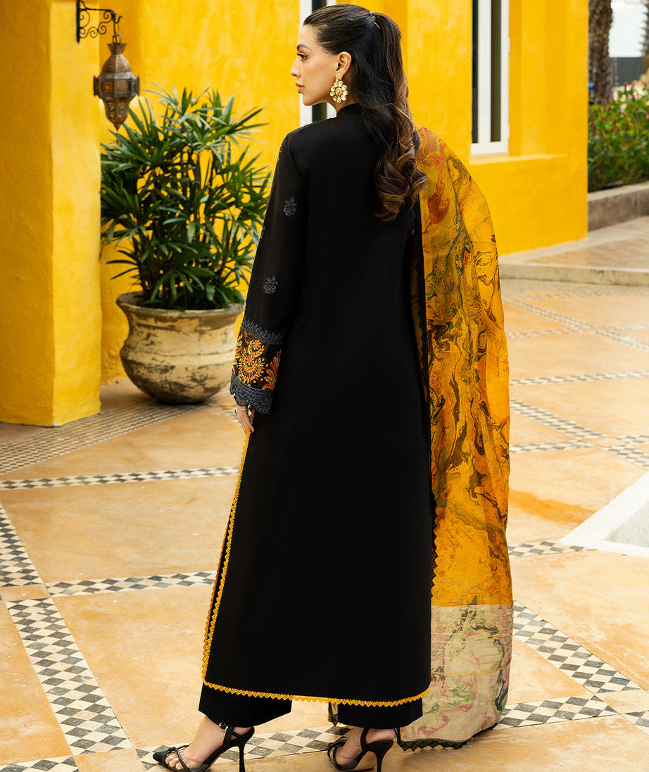 Zainab Chottani Chikankari`25 D#5-B