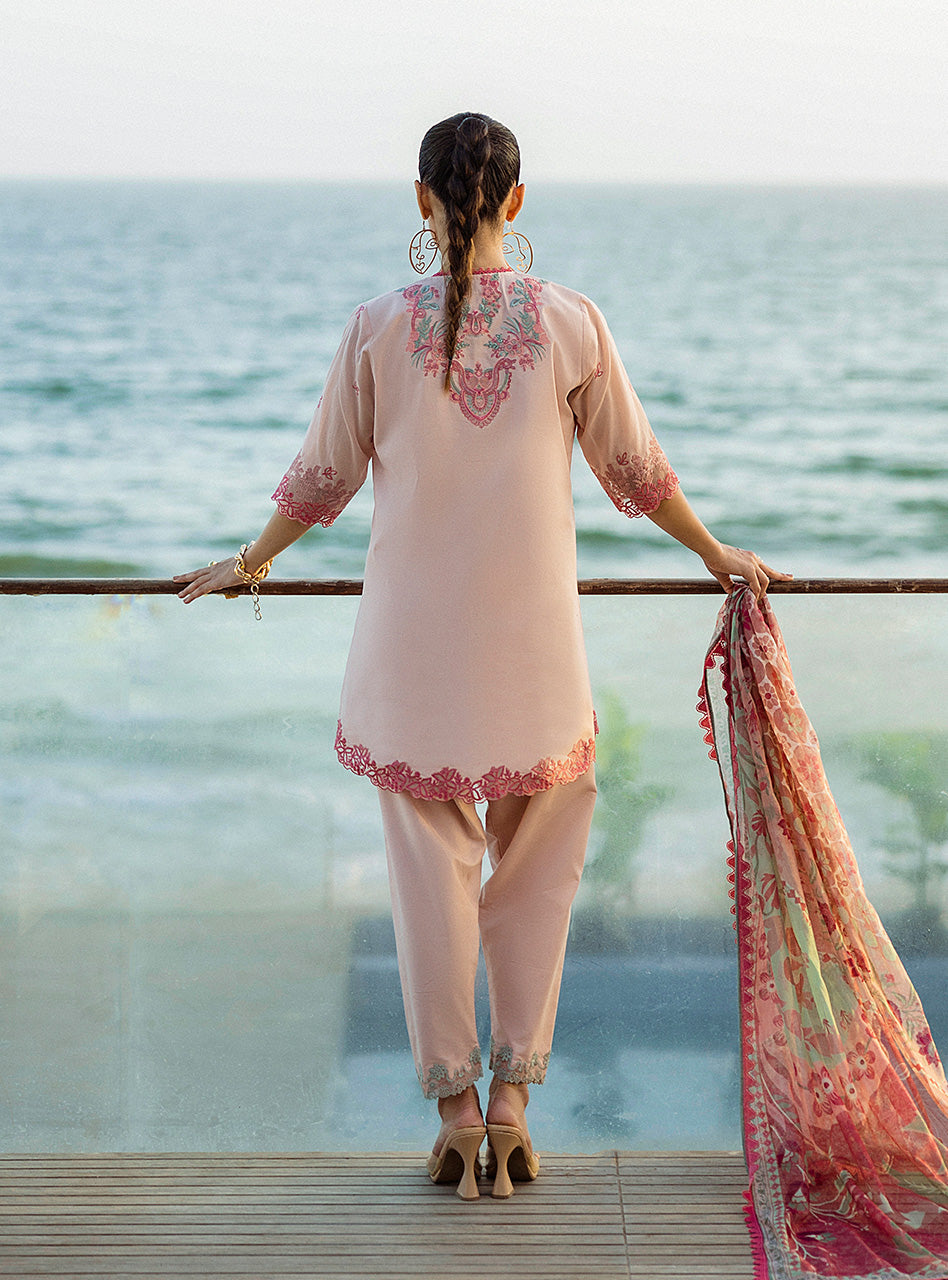 Zainab Chottani Tahra Lawn`25 D#13