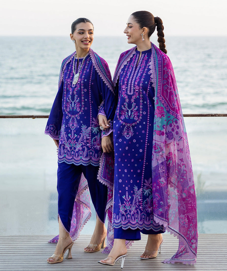 Zainab Chottani Tahra Lawn`25 D#11