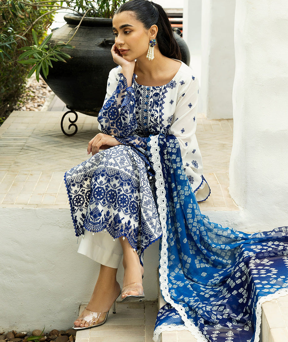 Zainab Chottani Chikankari`25 D#8-A
