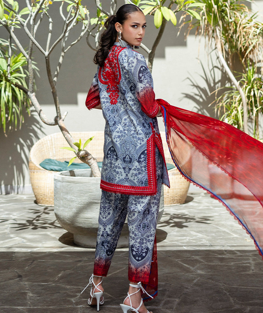 Zainab Chottani Tahra Lawn`25 D#16