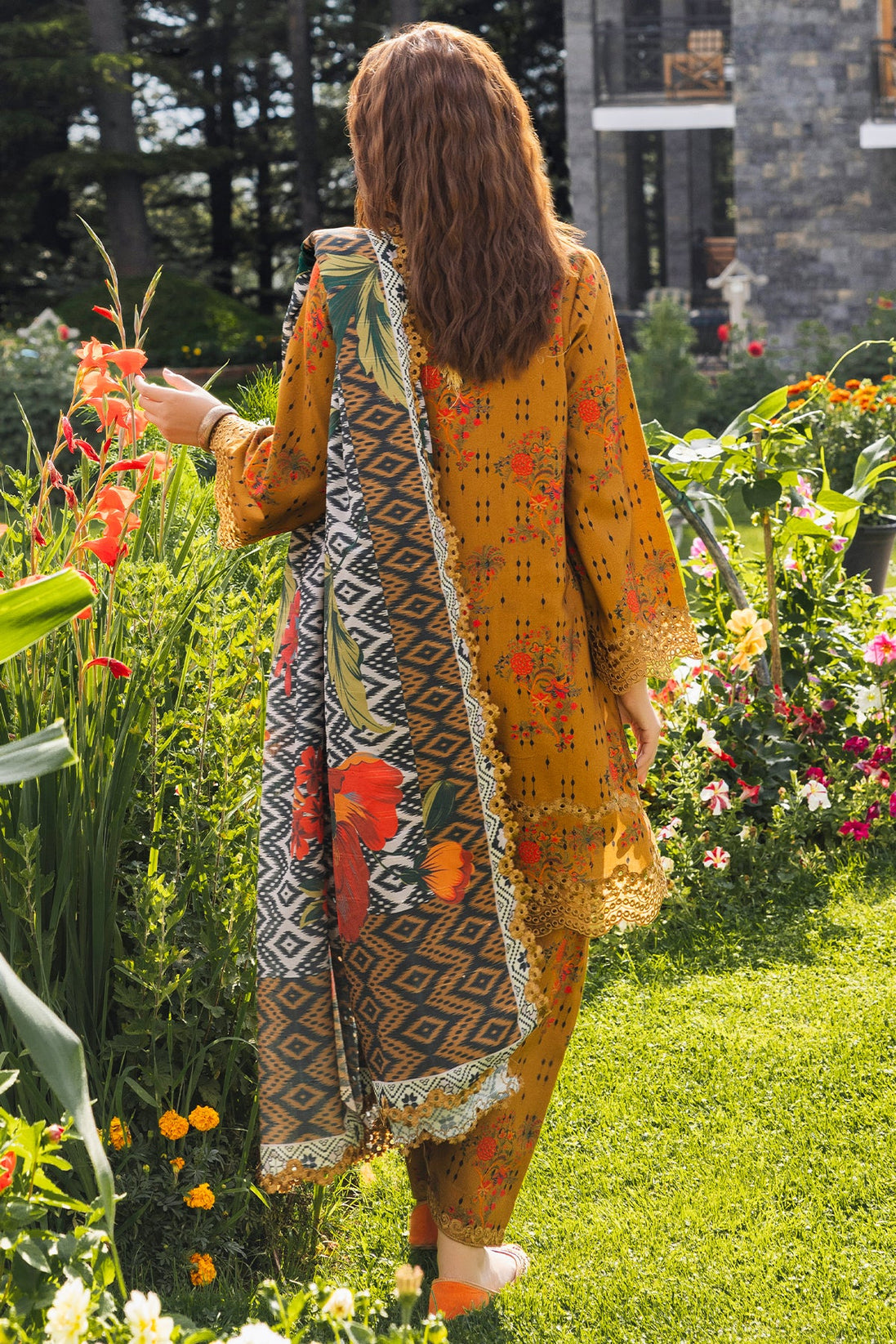 BR Charizma Aniq Staple'24 AN#2