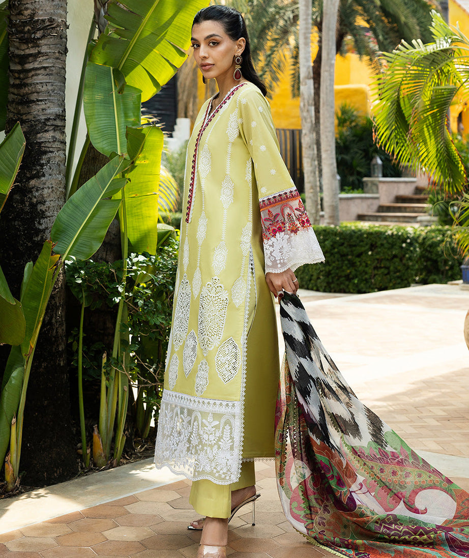 Zainab Chottani Chikankari`25 D#12-A