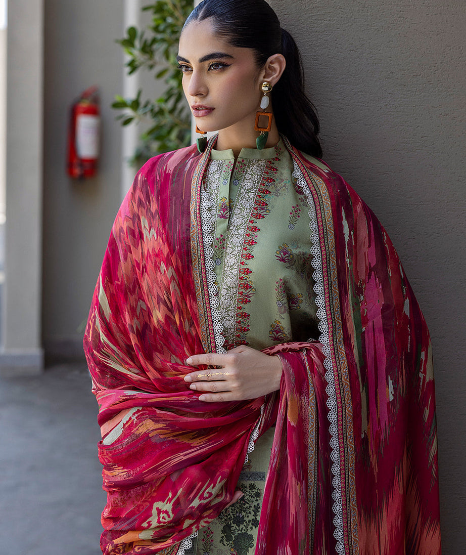 Zainab Chottani Tahra Lawn`25 D#10