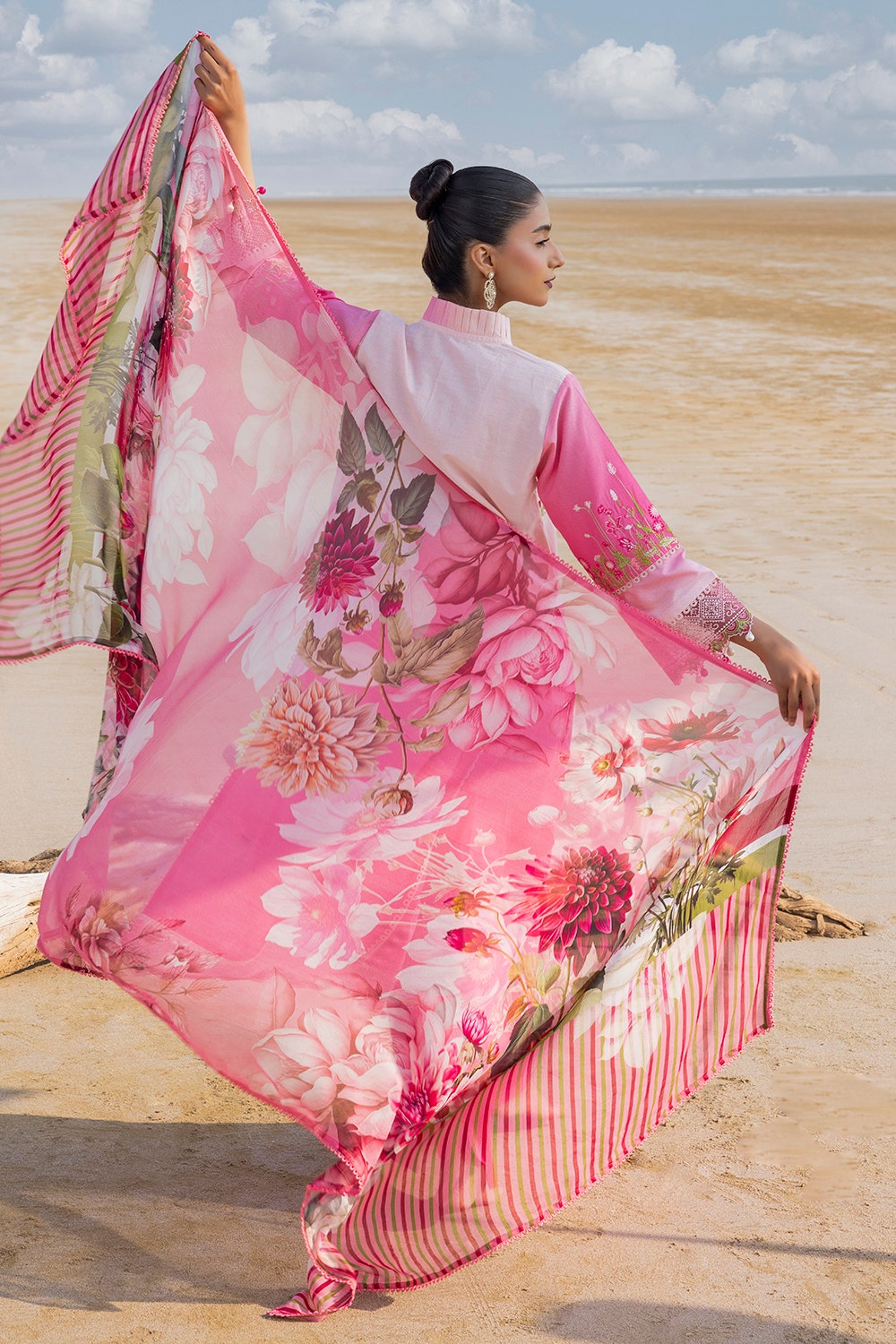 Gul Ahmed Summer Lawn'25 BM#52029