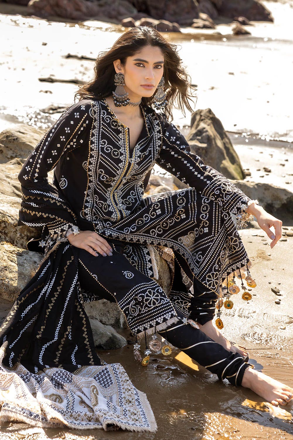 Gul Ahmed Summer Lawn'25 CL#52407-A