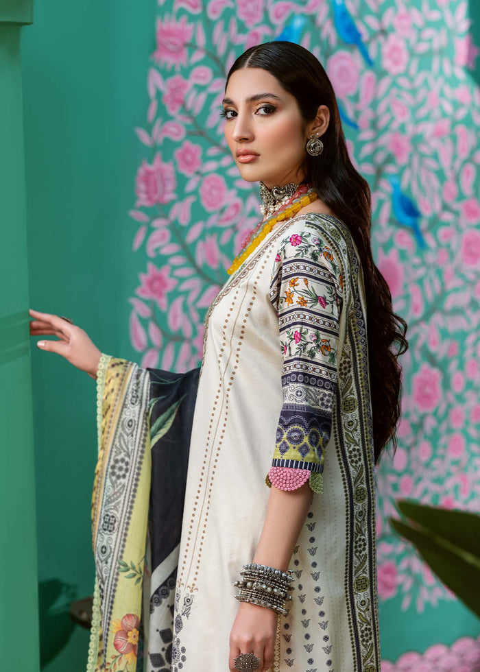 Kinaar By Shiza Hassan S/S Lawn`22 D#04