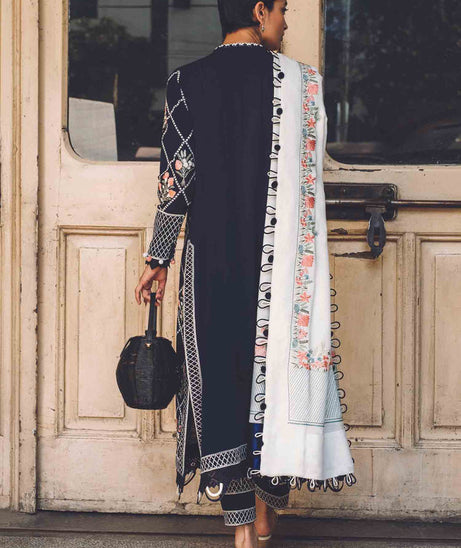 Zaha Humrahi Winter'21 ZW#8