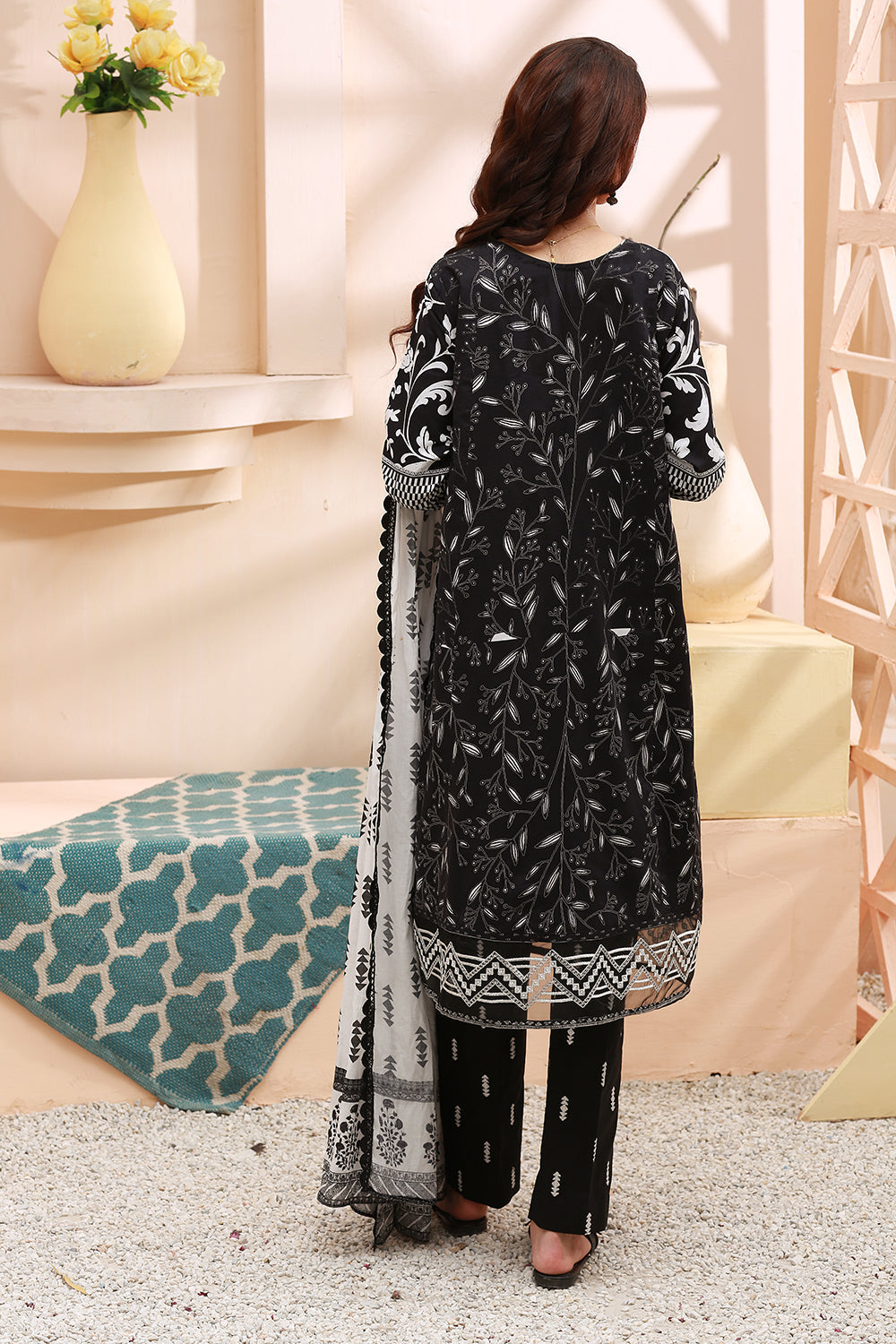 Mishkal Black & White`21 MSK#7