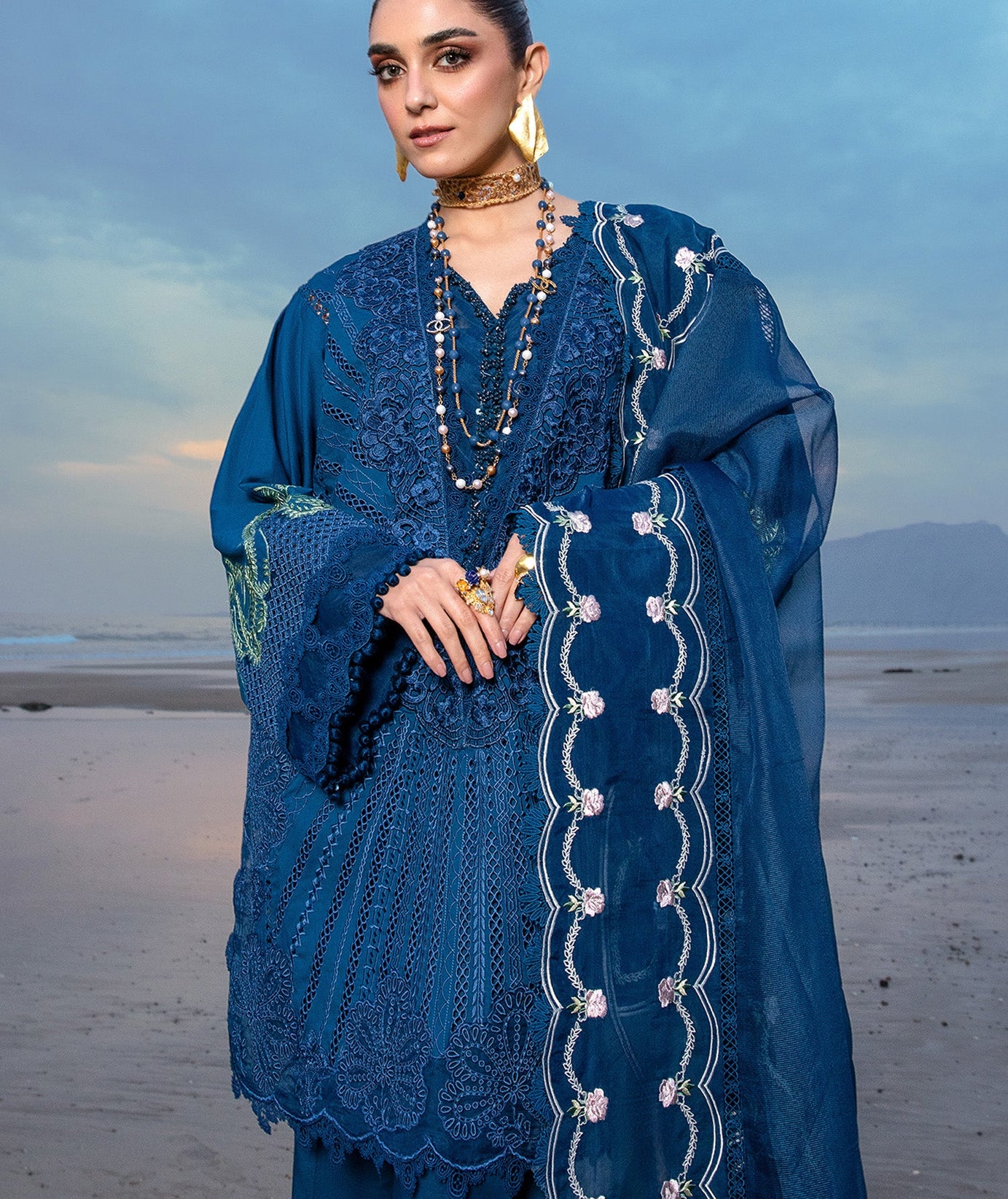 Saira Shakira By Crimson Lawn'24 D#2B