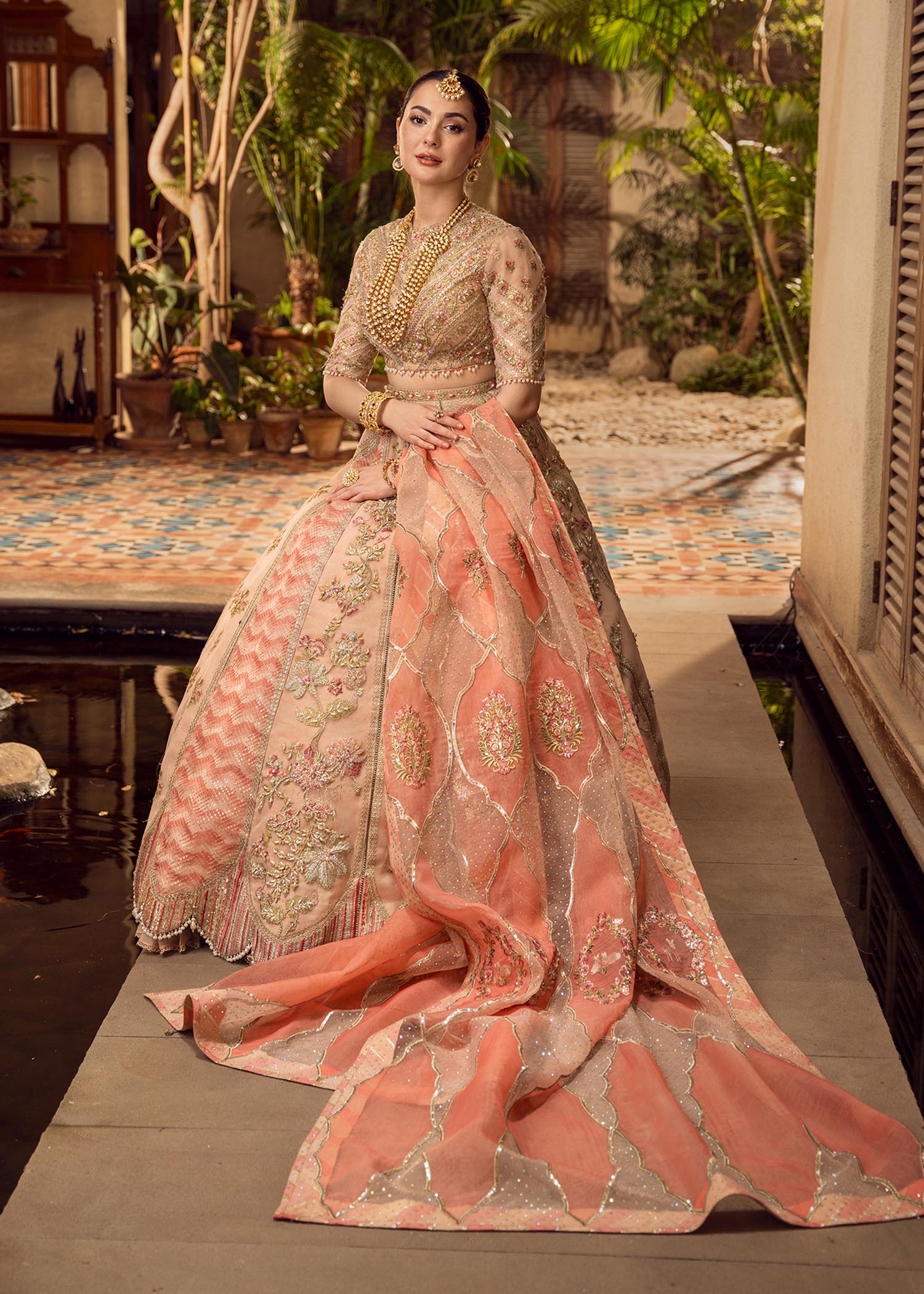 Crimson x Saira Shakira Wedding Collection`22 D#5