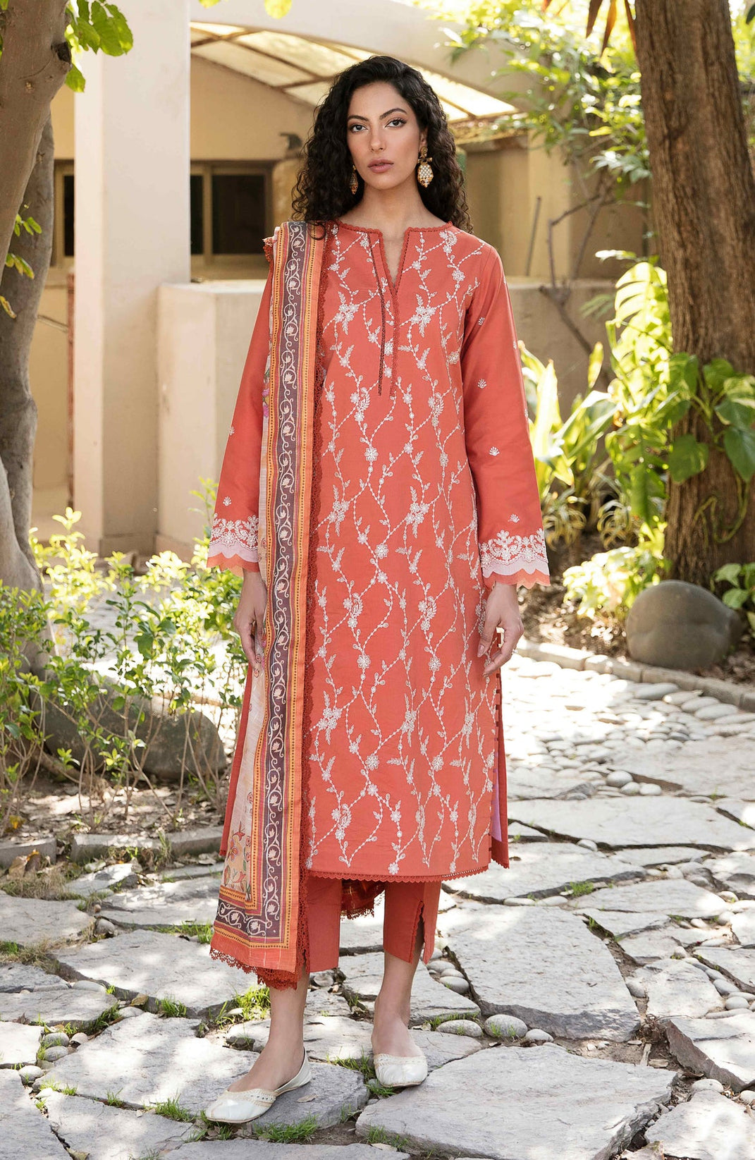 Seran Afsanah Lawn`23 D#15