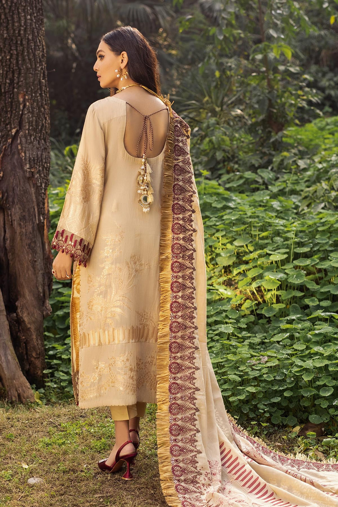 Nureh Maya Jac/Lawn`22 D#29
