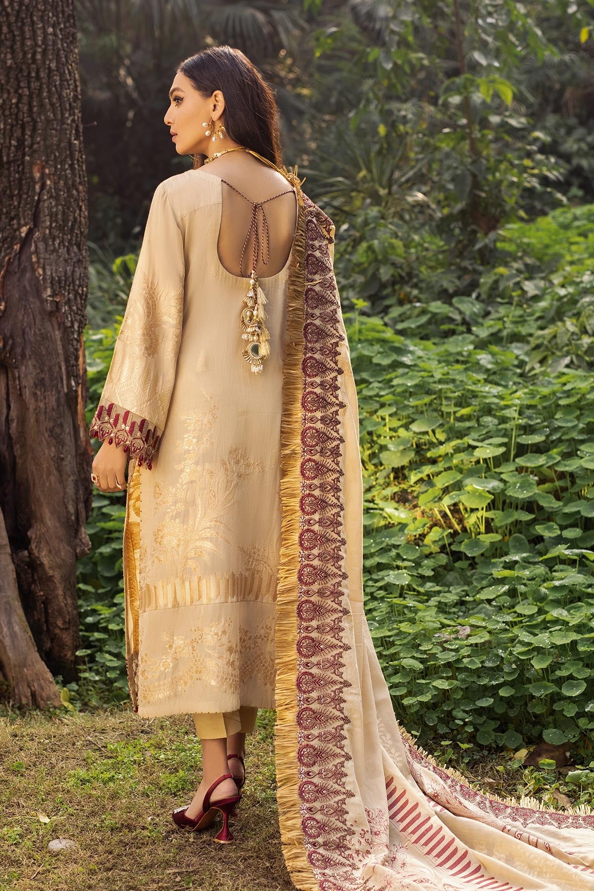 Nureh Maya Jac/Lawn`22 D#29