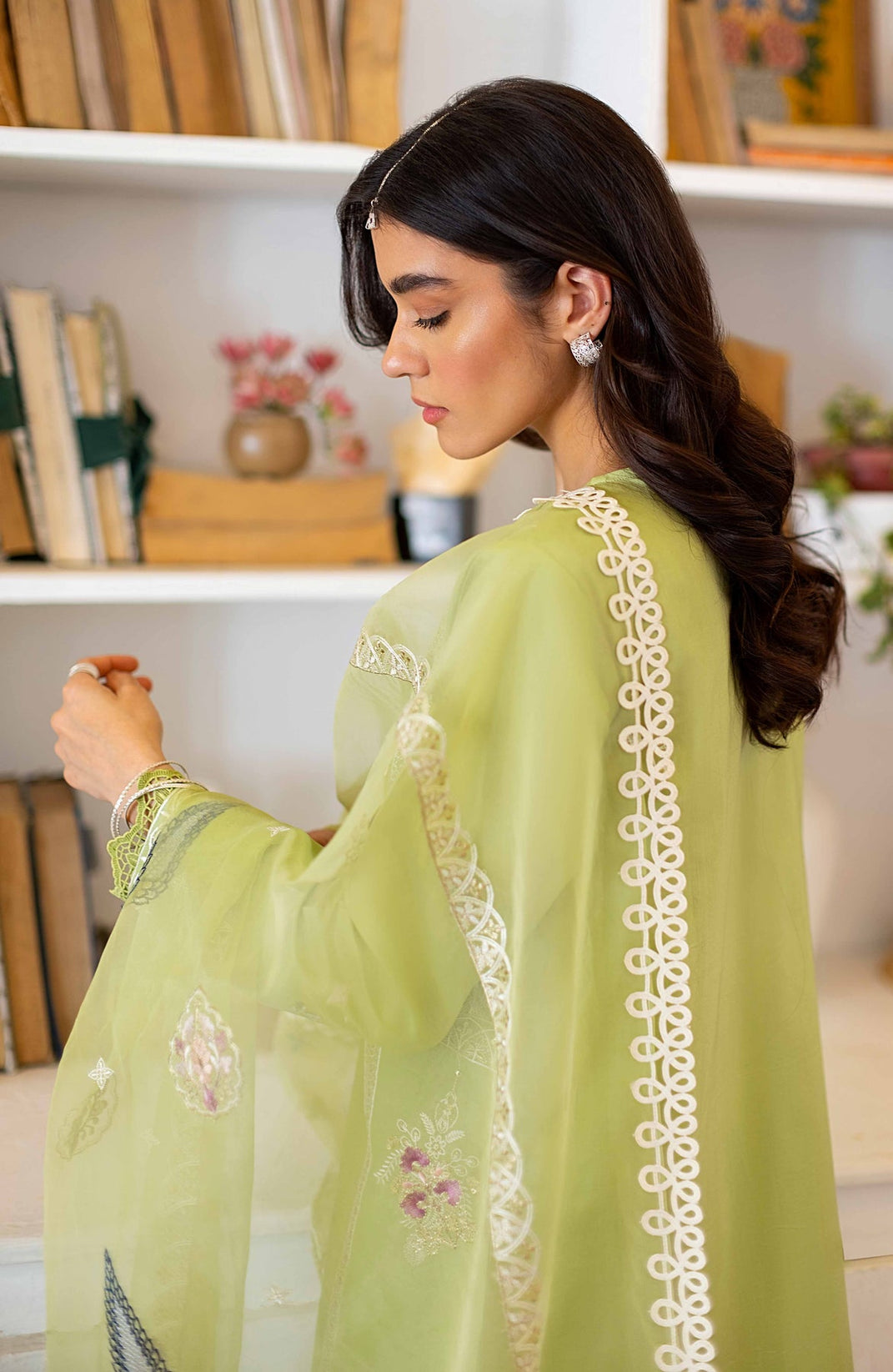 Seran Sunehray Din Festive'23 D#09