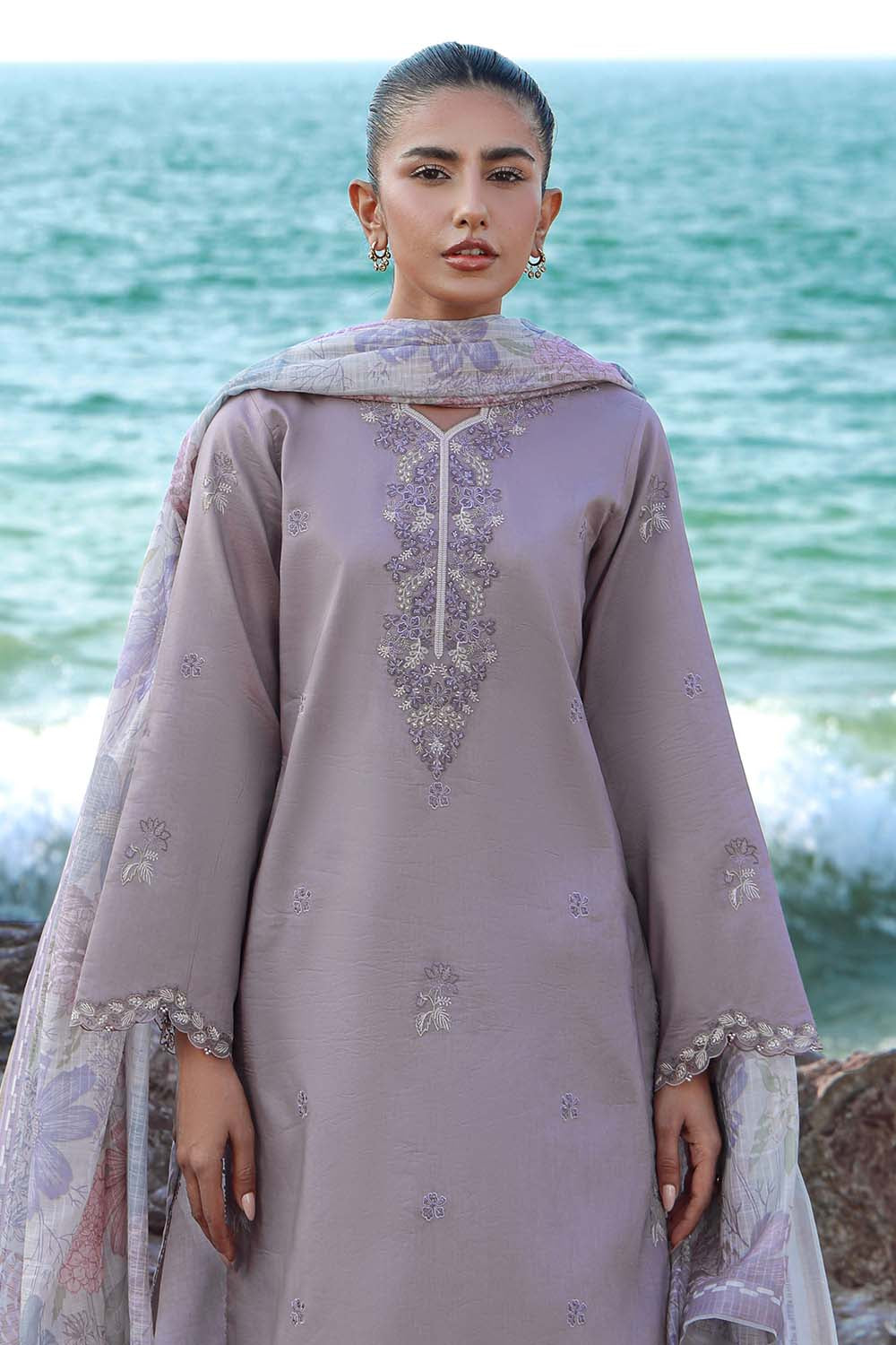 Seran Afsanah Lawn`25 (V#2) D#09