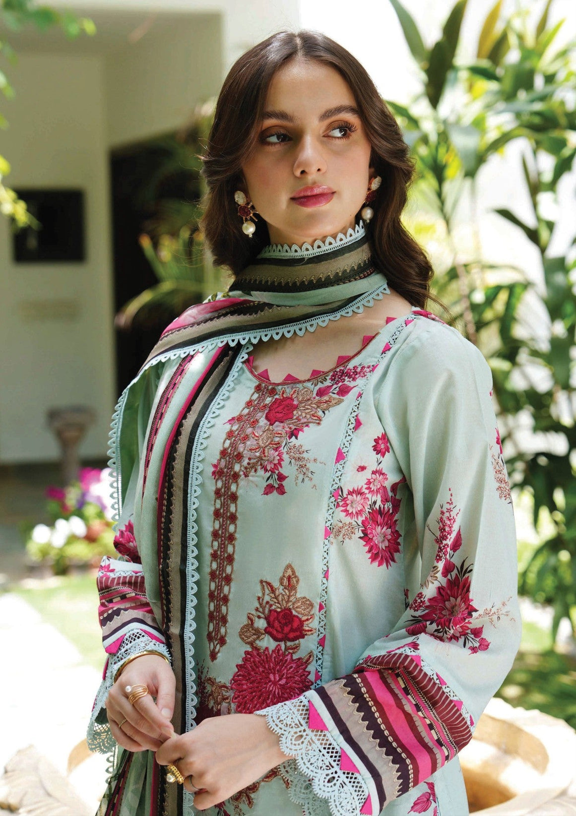 Meerak Summer Wine Lawn'25 (Aqua Dream)