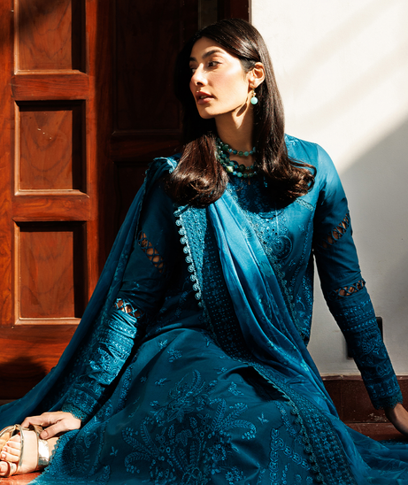 Emaan Adeel Mirabelle Lawn`26 (FLORAISON)