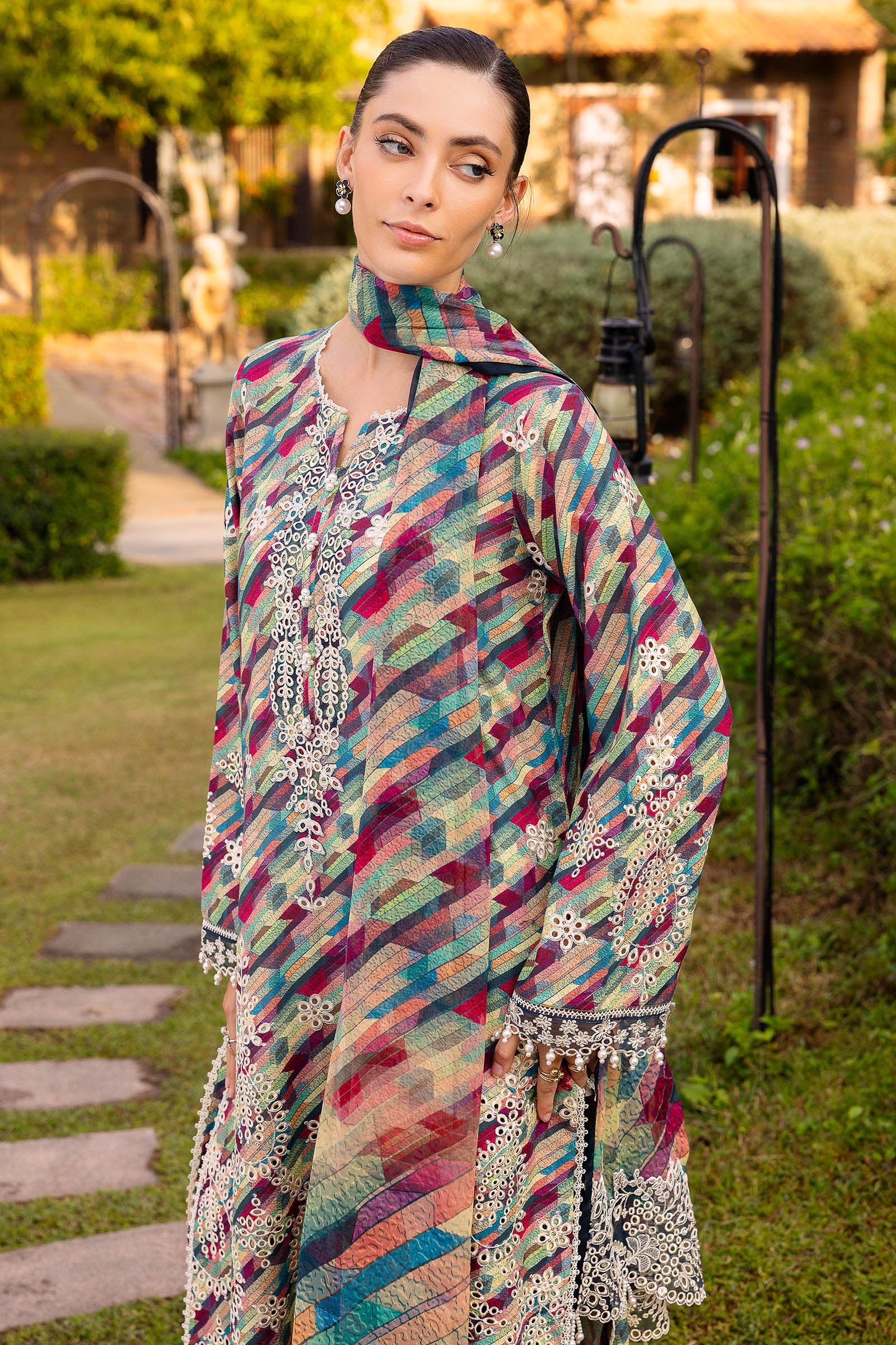 Shaista Muscari C/Kari Lawn`26 Vol-2 D#41