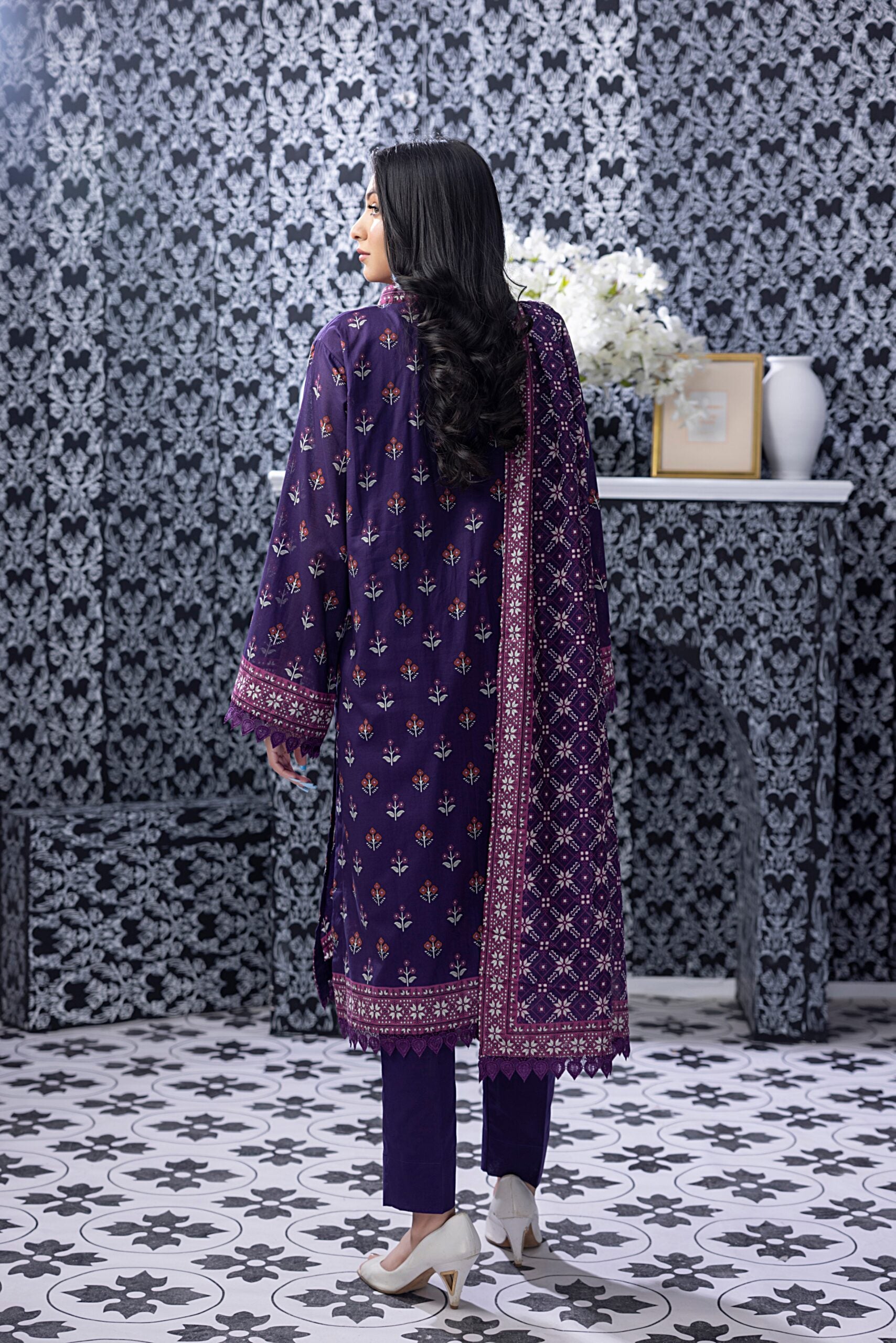 Regalia Salina Lawn`24 (Vol-3) D#03