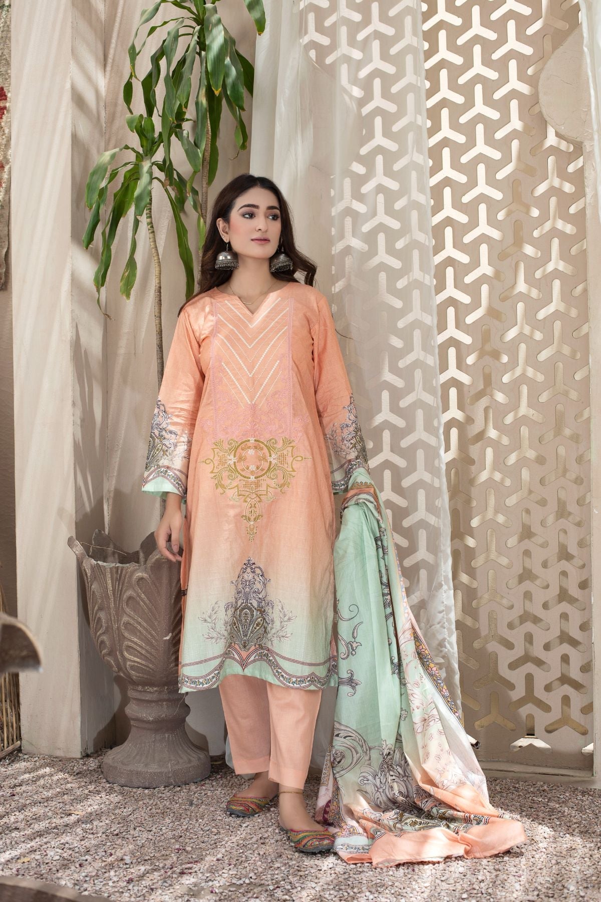 Sitara Rungburry D/Lawn`23 D#100