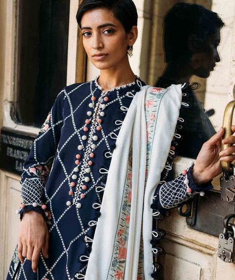Zaha Humrahi Winter'21 ZW#8