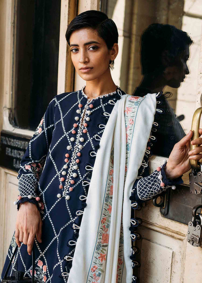 Zaha Humrahi Winter'21 ZW#8