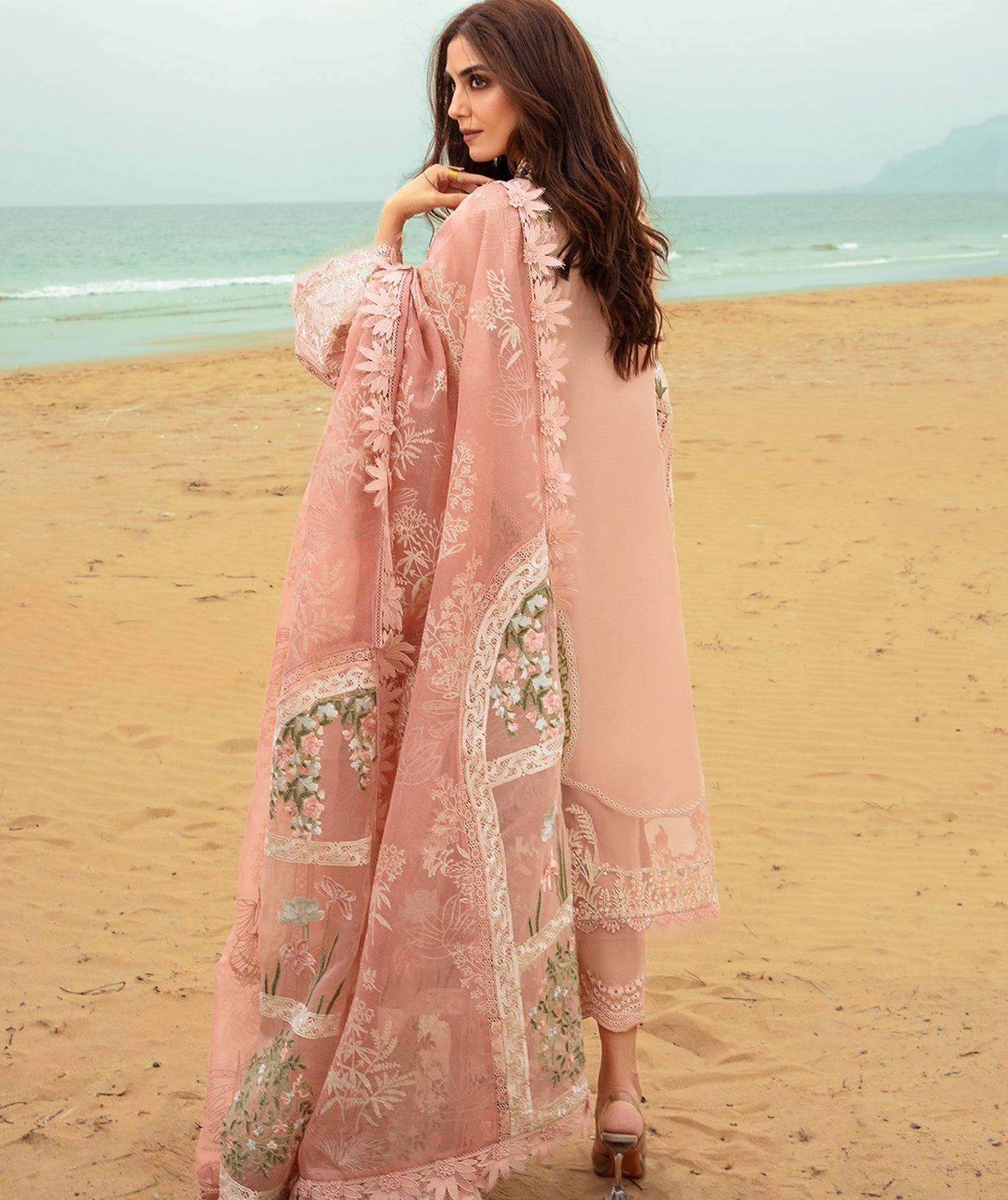 Saira Shakira By Crimson Lawn'24 D#6B