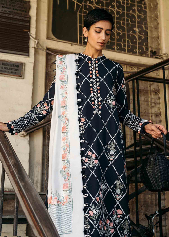 Zaha Humrahi Winter'21 ZW#8